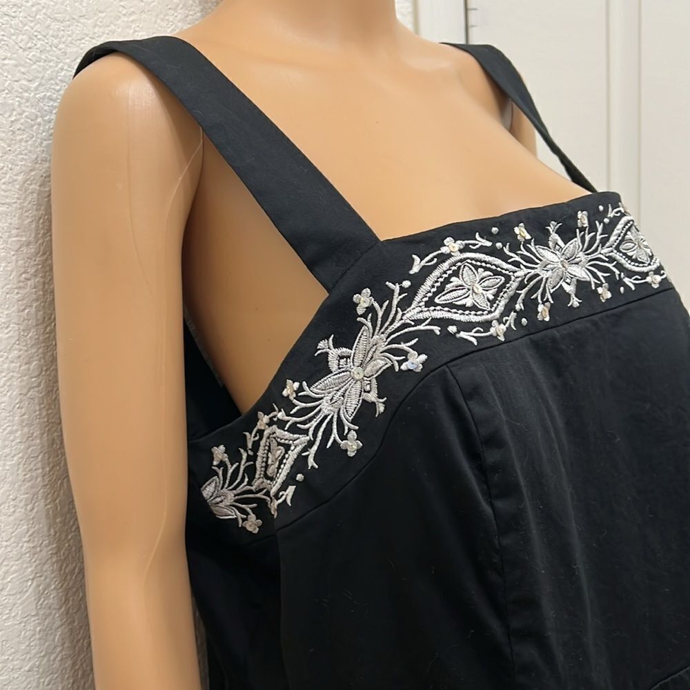 Dressbarn Woman Sz 18W Black White Floral Crotchet Lace Square Neck Sleeveless - Picture 3 of 12